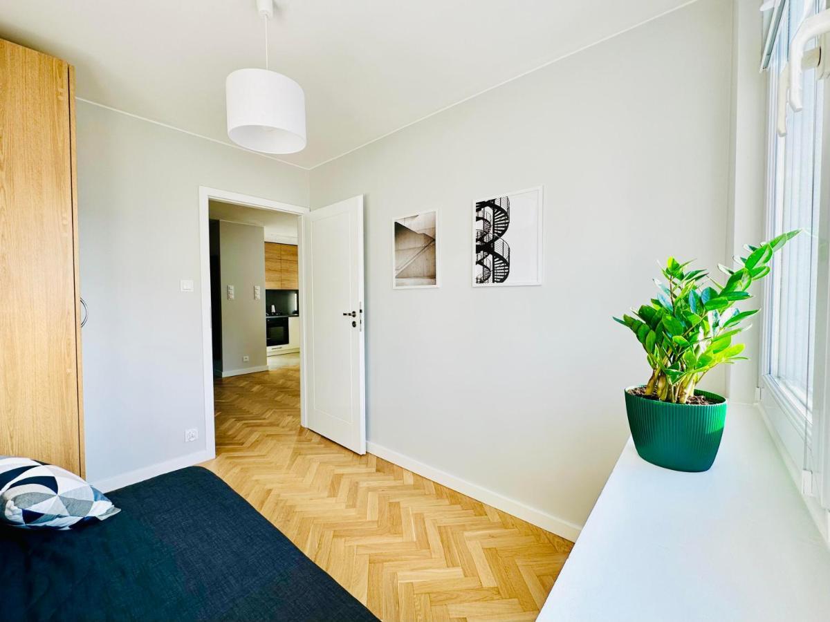 Eastside Warsaw Apartment Экстерьер фото