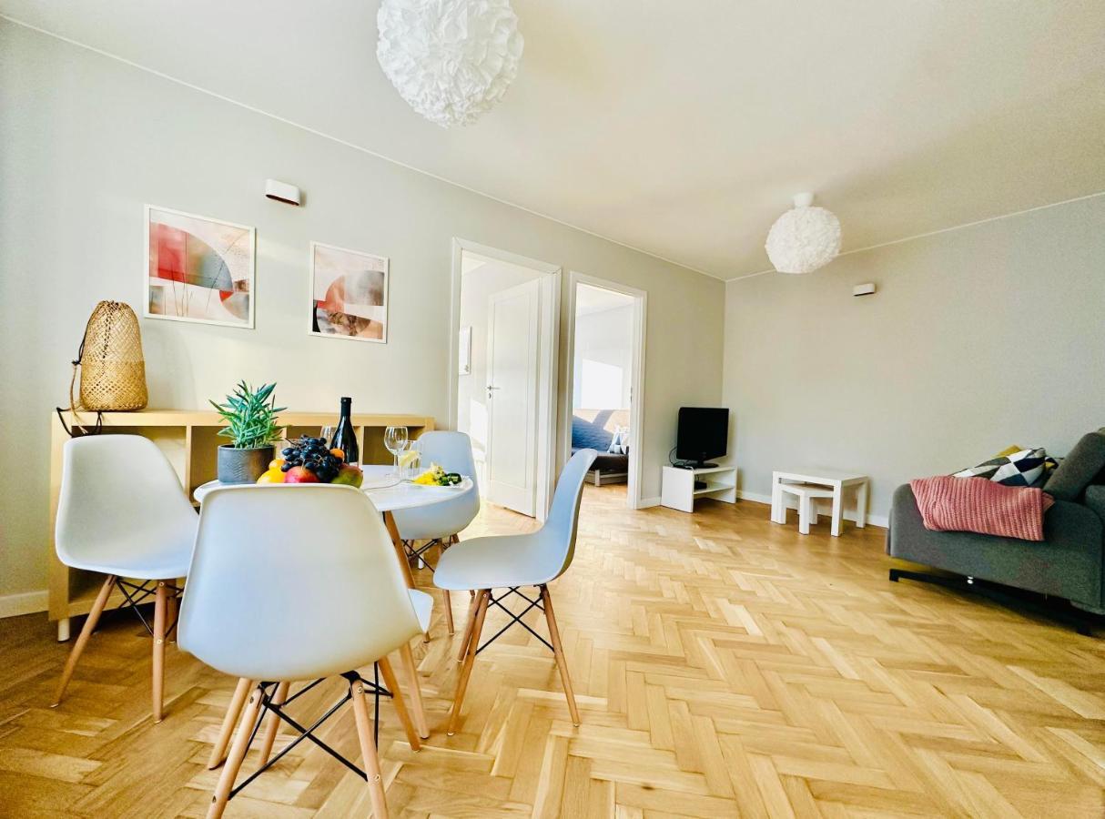 Eastside Warsaw Apartment Экстерьер фото